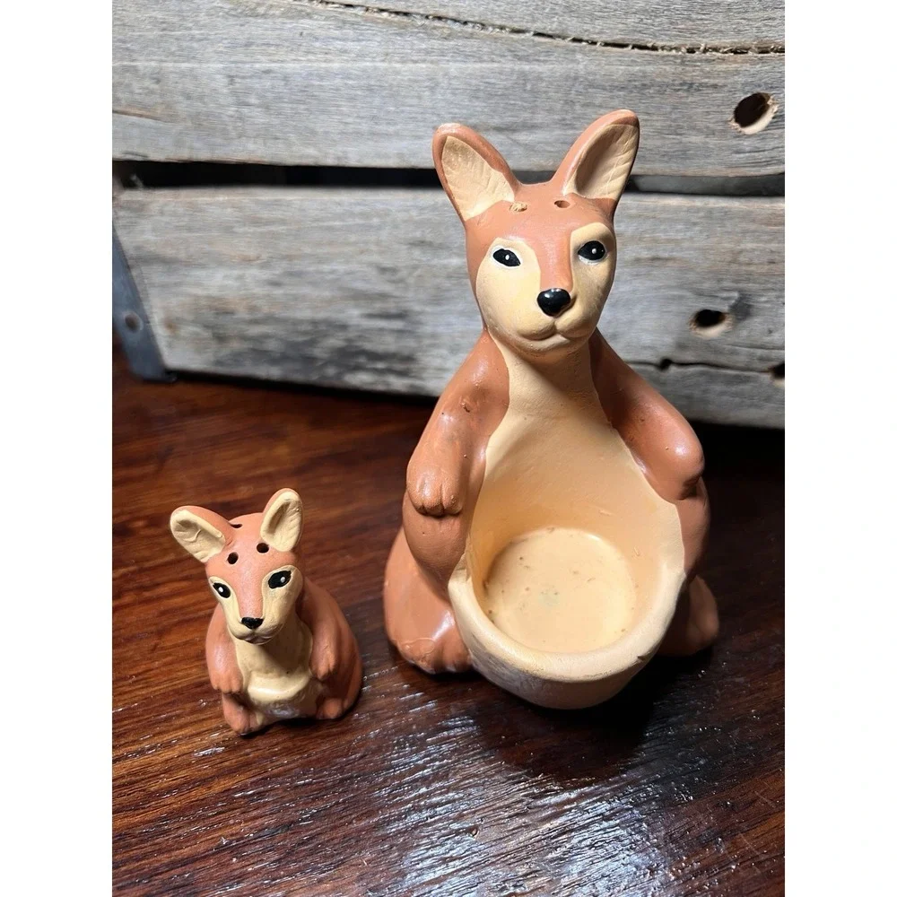 Vintage Mama Kangaroo and Joey Salt & Pepper Shakers Figural Japan 5